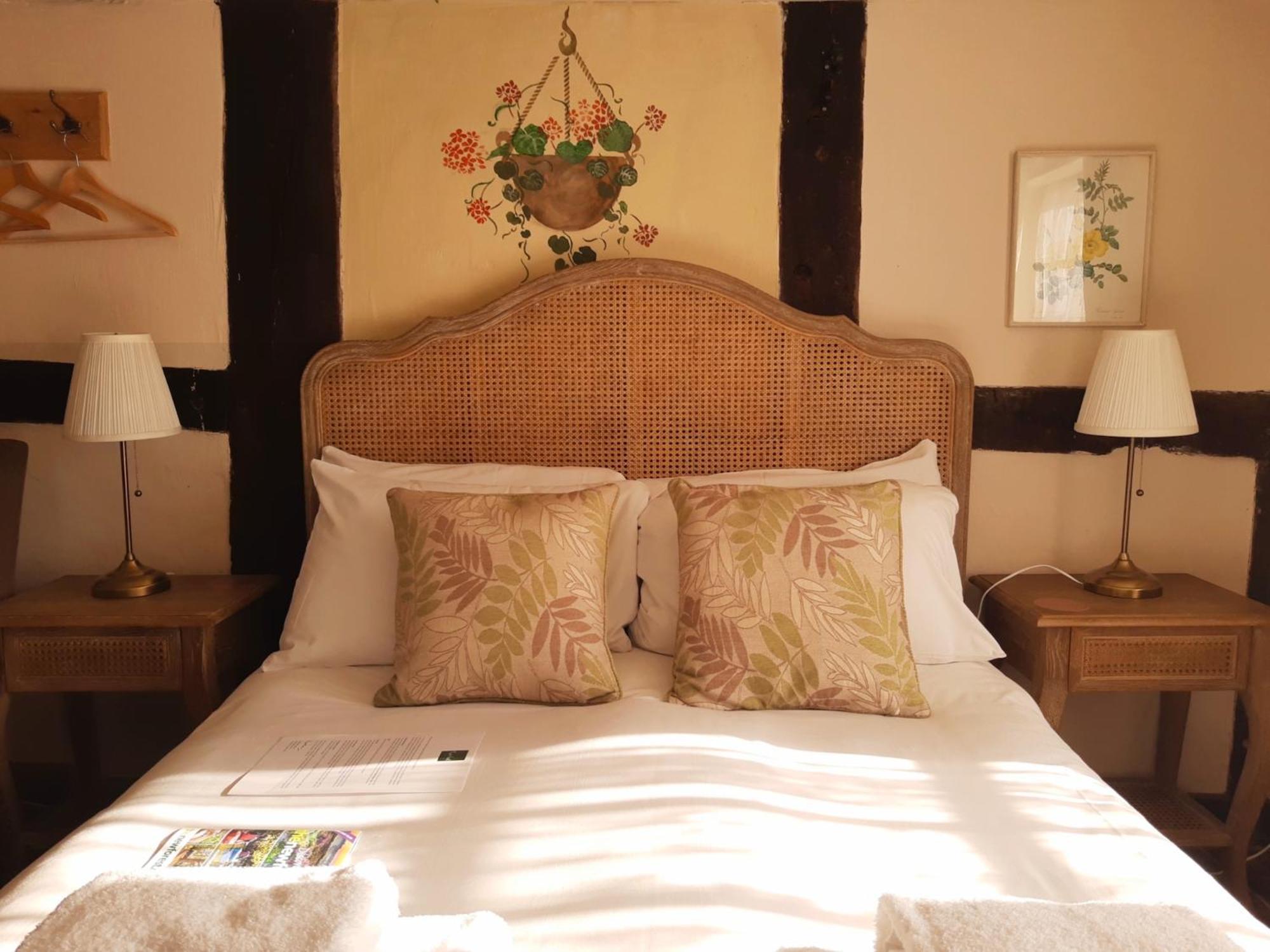 Thatched Cottage Hotel Брокенхёрст Экстерьер фото